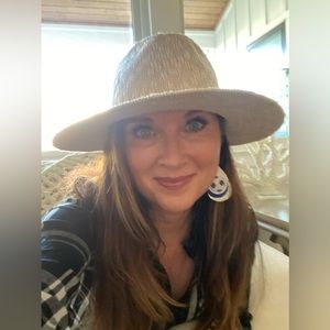 Meet your Posher, Angel